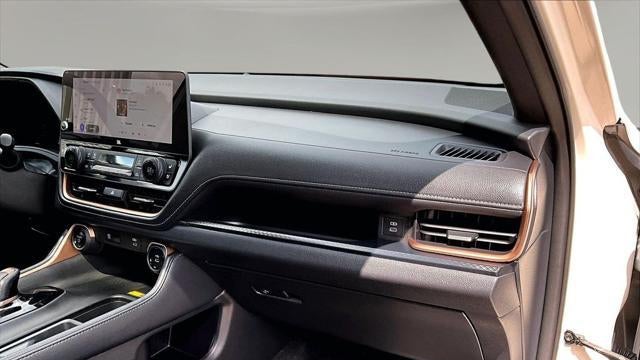 2024 Toyota Grand Highlander Hybrid MAX Limited