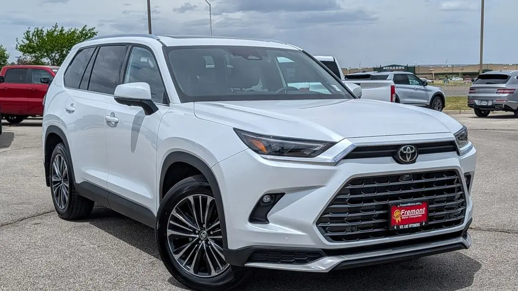 2026 Toyota Grand Highlander Hybrid MAX Platinum