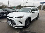 2025 Grand Highlander Hybrid Thumbnail 3