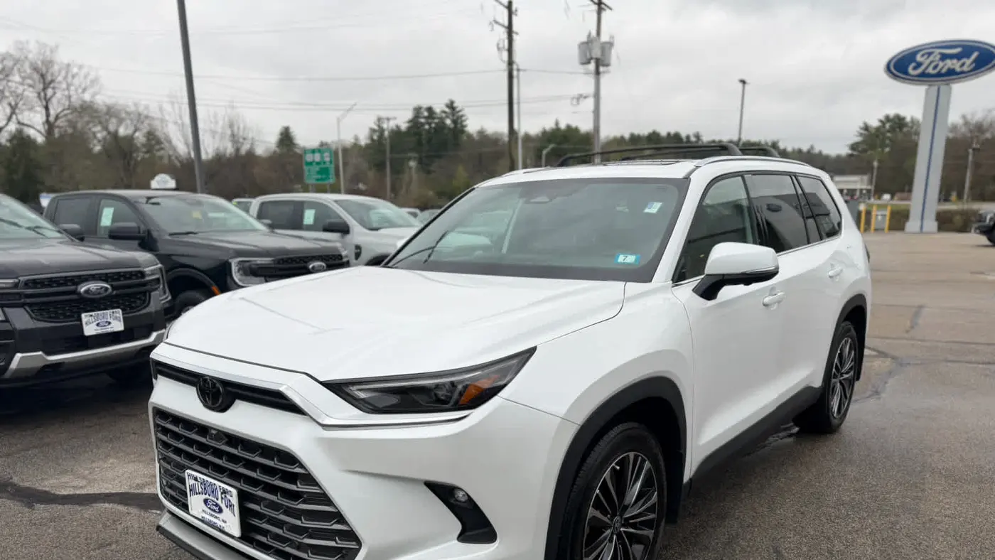 2025 Toyota Grand Highlander Hybrid MAX Limited