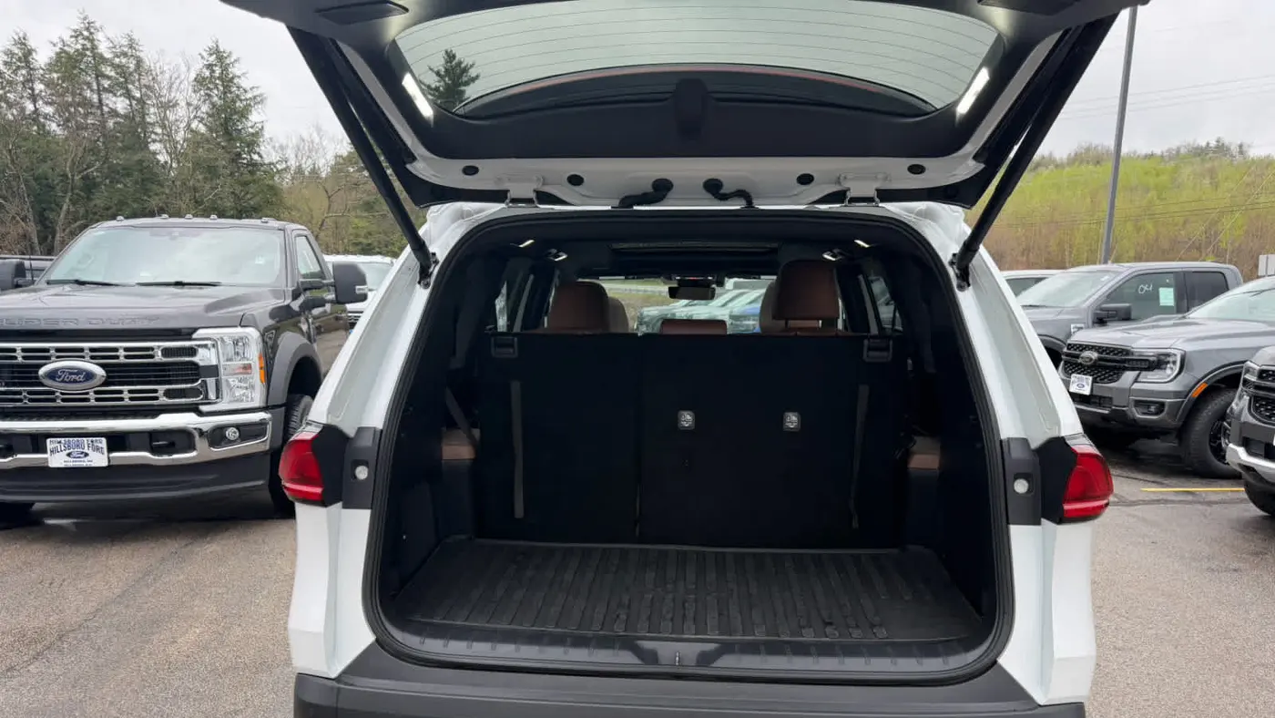 2025 Toyota Grand Highlander Hybrid MAX Limited