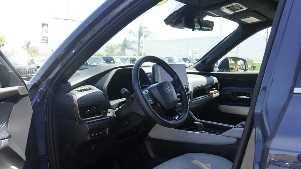 2024 Toyota Grand Highlander Hybrid MAX Limited