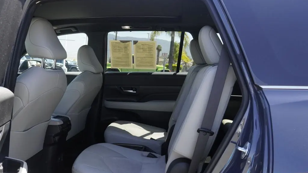 2024 Toyota Grand Highlander Hybrid MAX Limited