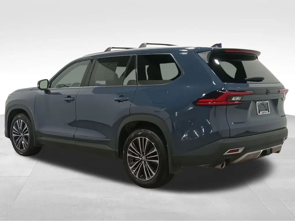 2025 Toyota Highlander - $58,987