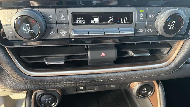 2025 Toyota Grand Highlander Hybrid MAX Platinum