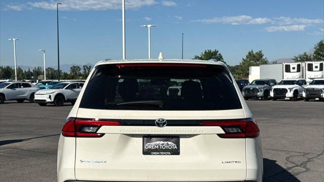 2024 Toyota Grand Highlander Hybrid MAX Limited