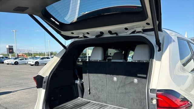 2024 Toyota Grand Highlander Hybrid MAX Limited
