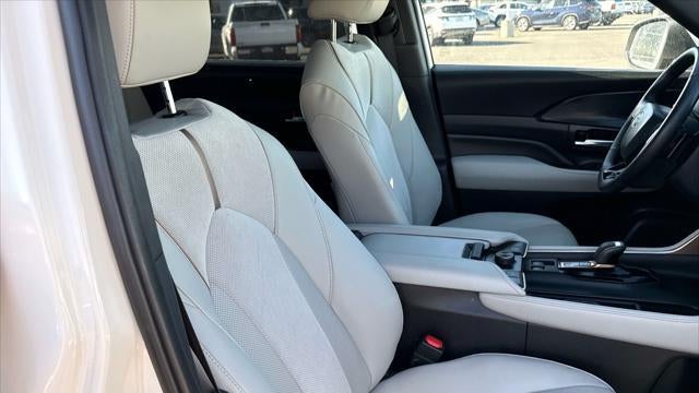 2024 Toyota Grand Highlander Hybrid MAX Limited
