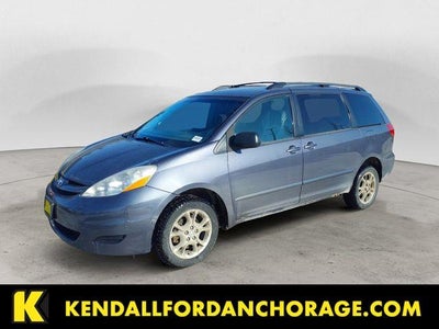 Photo of a 2006 Toyota Sienna AWD LE 7-Passenger 4DR Mini-Van for sale
