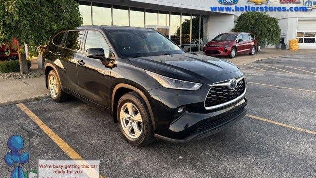 Preowned 2021 Toyota Highlander Hybrid LE for Sale