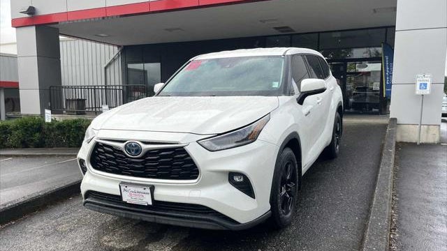 2021 Toyota Highlander Hybrid LE