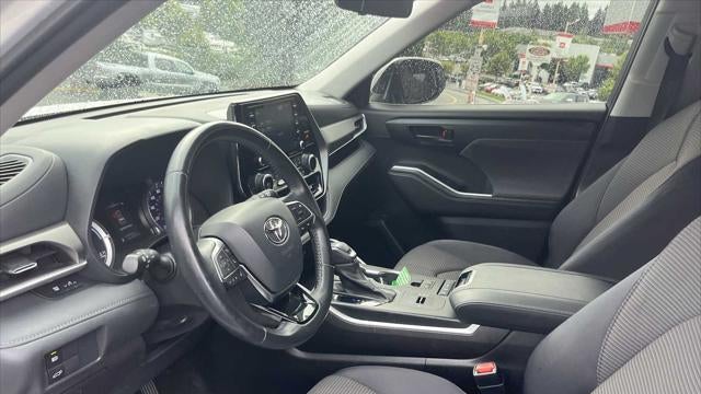 2021 Toyota Highlander Hybrid LE