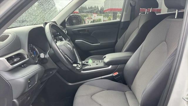 2021 Toyota Highlander Hybrid LE