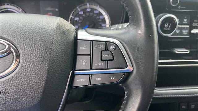 2021 Toyota Highlander Hybrid LE