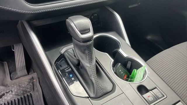 2021 Toyota Highlander Hybrid LE