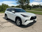 2022 Highlander Hybrid Thumbnail 1