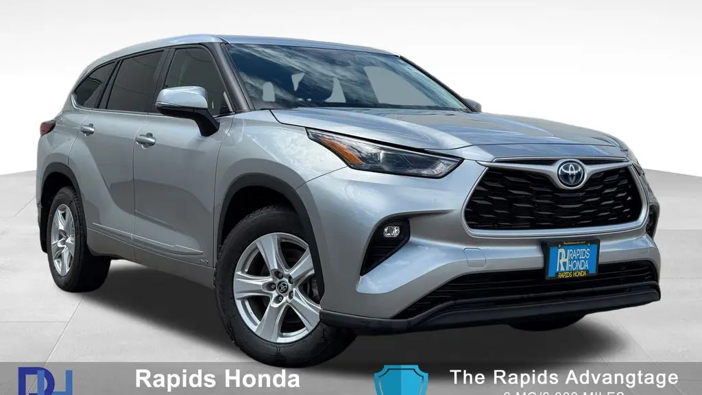 Preowned 2023 Toyota Highlander Hybrid LE for Sale
