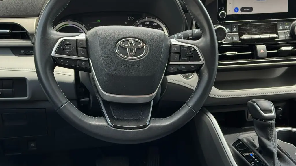 2023 Toyota Highlander Hybrid LE