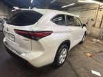 2023 Highlander Hybrid Thumbnail 5