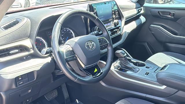 2021 Toyota Highlander Hybrid LE