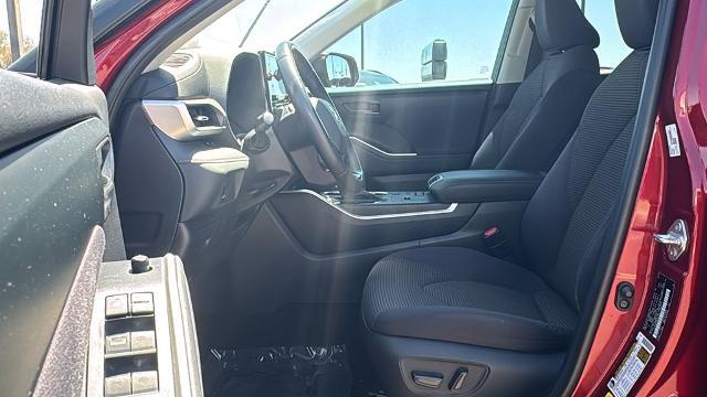 2021 Toyota Highlander Hybrid LE