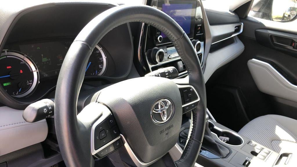 2023 Toyota Highlander Hybrid LE