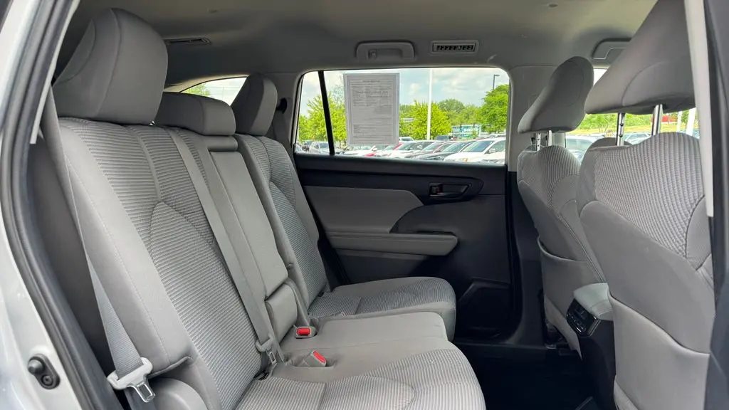 2021 Toyota Highlander Hybrid LE