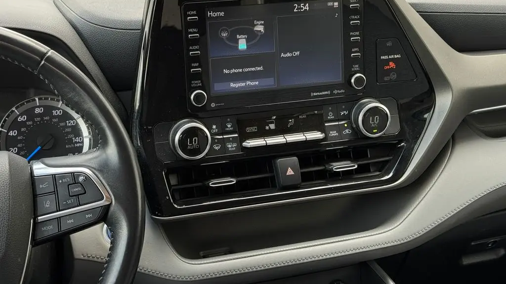 2021 Toyota Highlander Hybrid LE