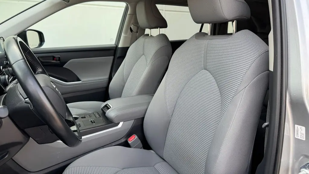 2021 Toyota Highlander Hybrid LE