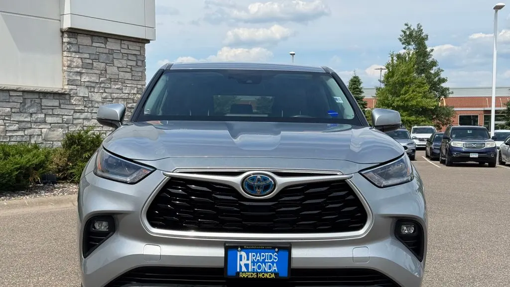 2021 Toyota Highlander Hybrid LE