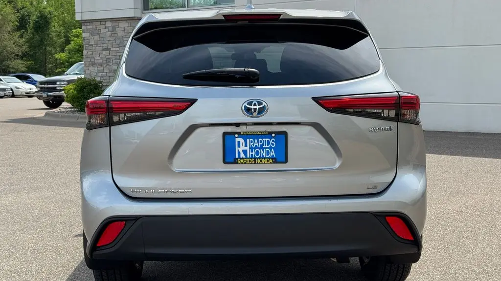 2021 Toyota Highlander Hybrid LE