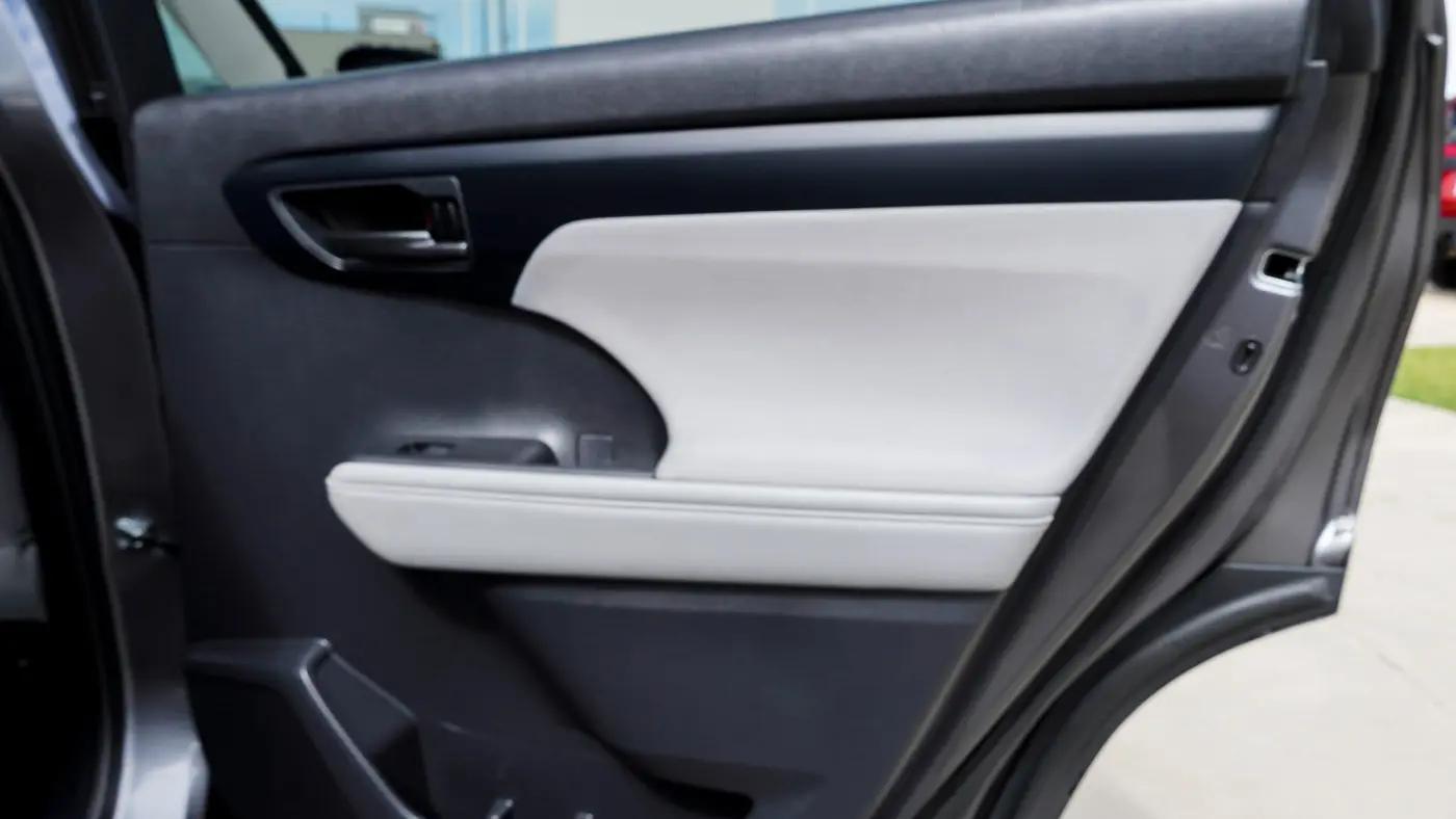 2021 Toyota Highlander Hybrid LE