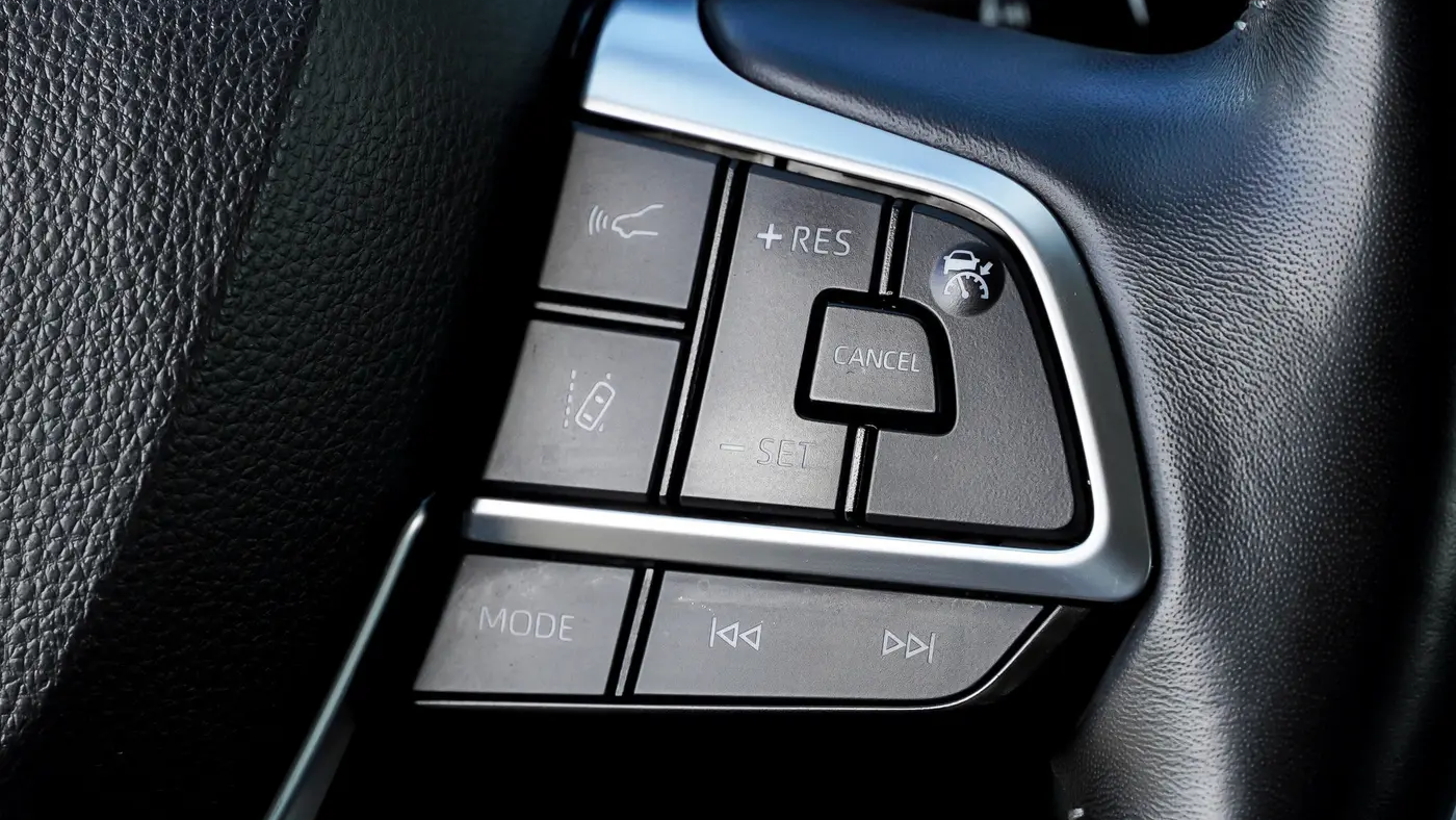 2021 Toyota Highlander Hybrid LE