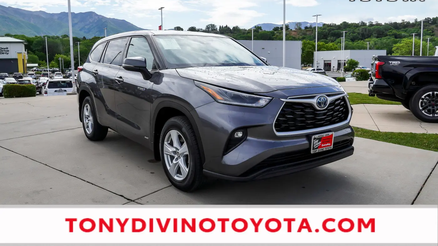 Preowned 2021 Toyota Highlander Hybrid LE for Sale