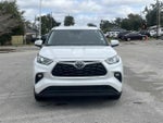 2023 Highlander Hybrid Thumbnail 8