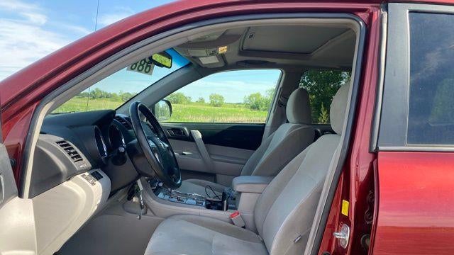 2010 Toyota Highlander Base