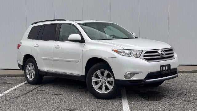 2011 Toyota Highlander SE