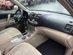2011 Highlander Thumbnail 16