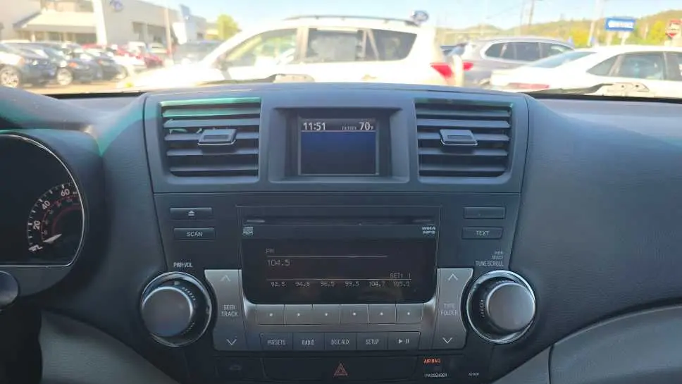 2012 Toyota Highlander SE