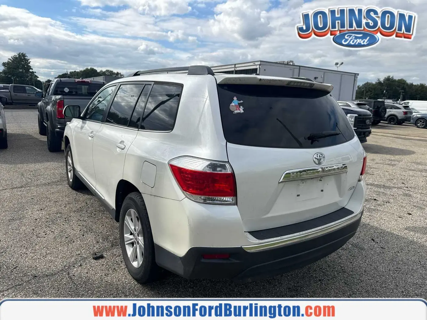 2012 Toyota Highlander - $15,800