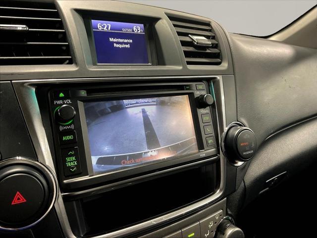 2013 Toyota Highlander - $11,800