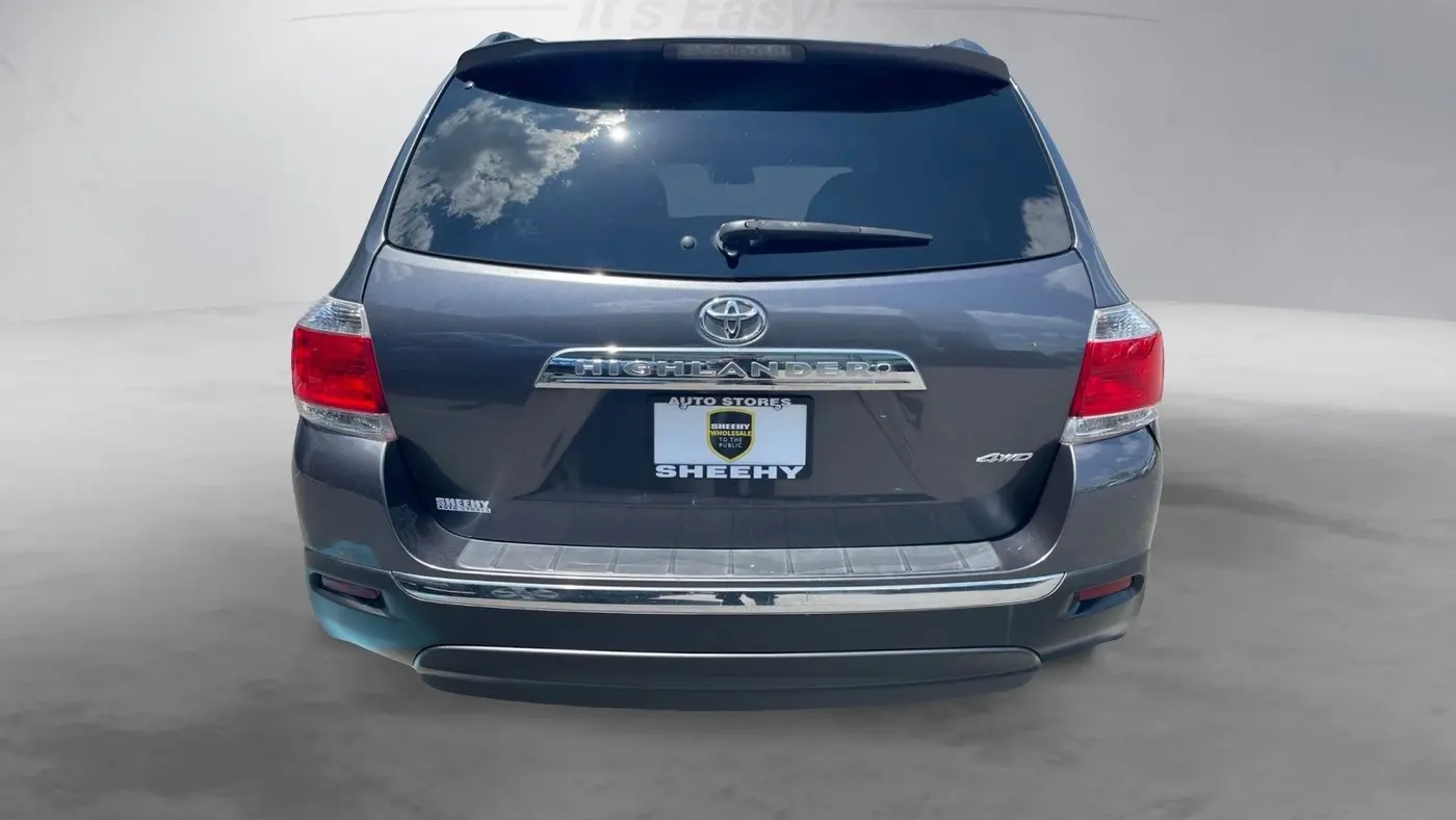 2013 Toyota Highlander Base