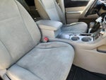 2013 Highlander Thumbnail 16
