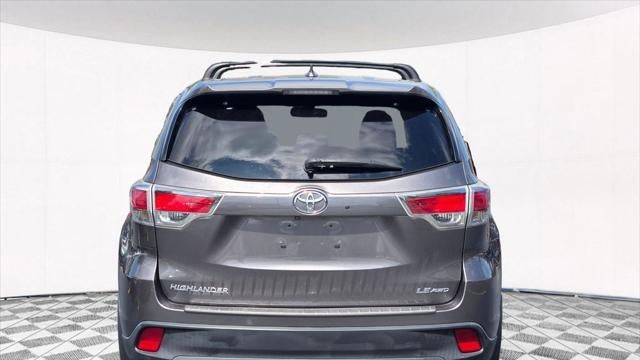 2015 Toyota Highlander LE