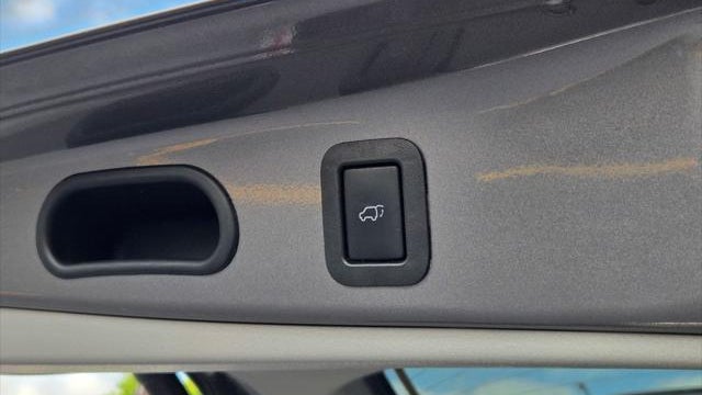 2015 Toyota Highlander LE