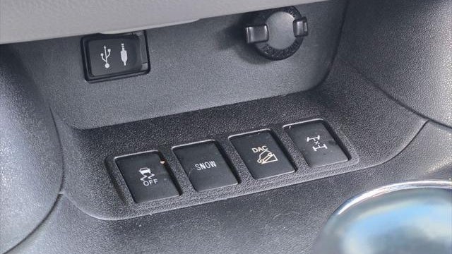2015 Toyota Highlander LE