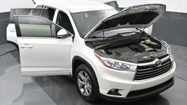 2015 Toyota Highlander LE Plus