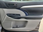 2015 Highlander Thumbnail 35