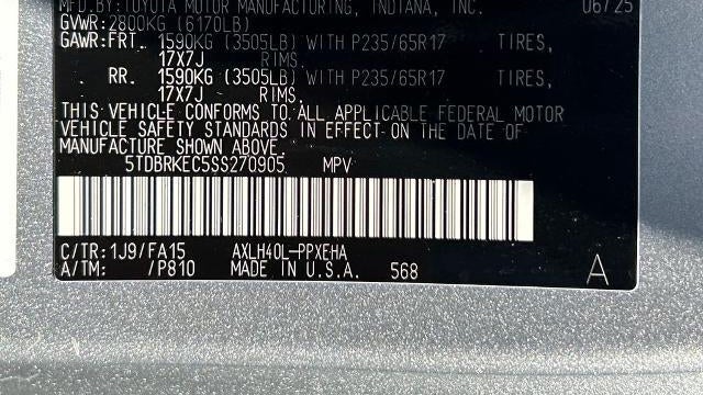 2025 Toyota Sienna LE 8-Passenger