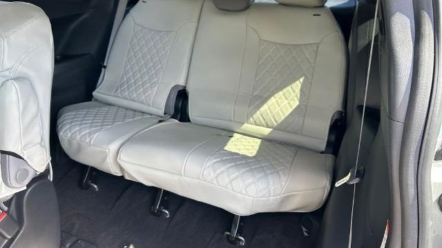 2025 Toyota Sienna LE 8-Passenger